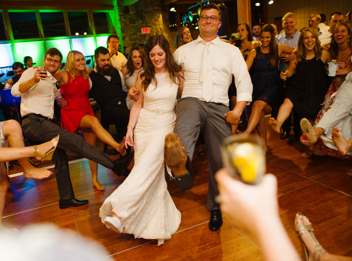 Seven Springs Pittsburgh Wedding Newlyweds Dancing