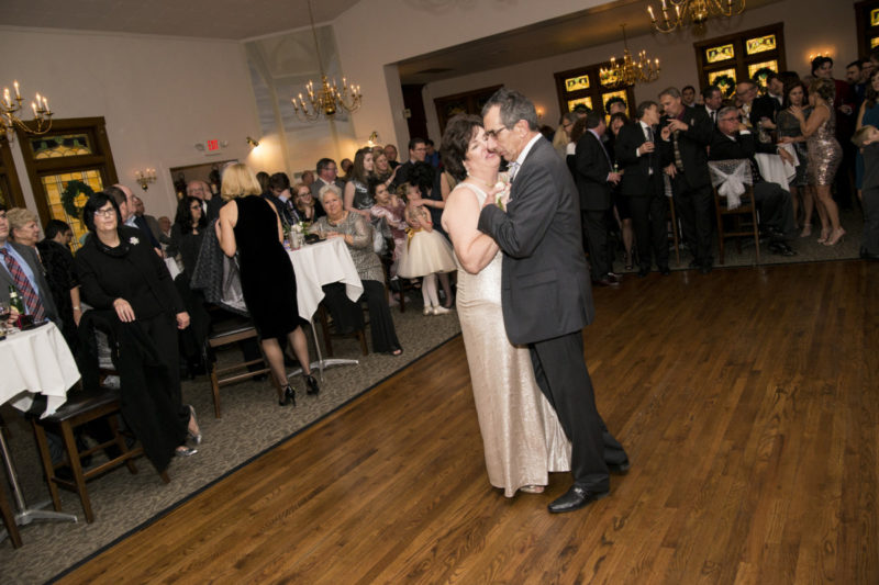 beide & groom dance at Camelot Banquet Center Pittsburgh